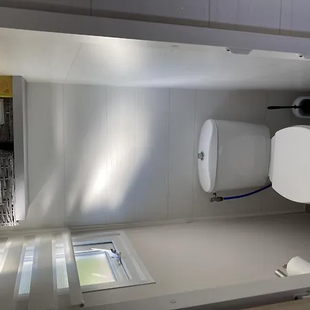 Campsite Mobilhome Place Au Sud Climatise-tv Dans Un Camping Familial